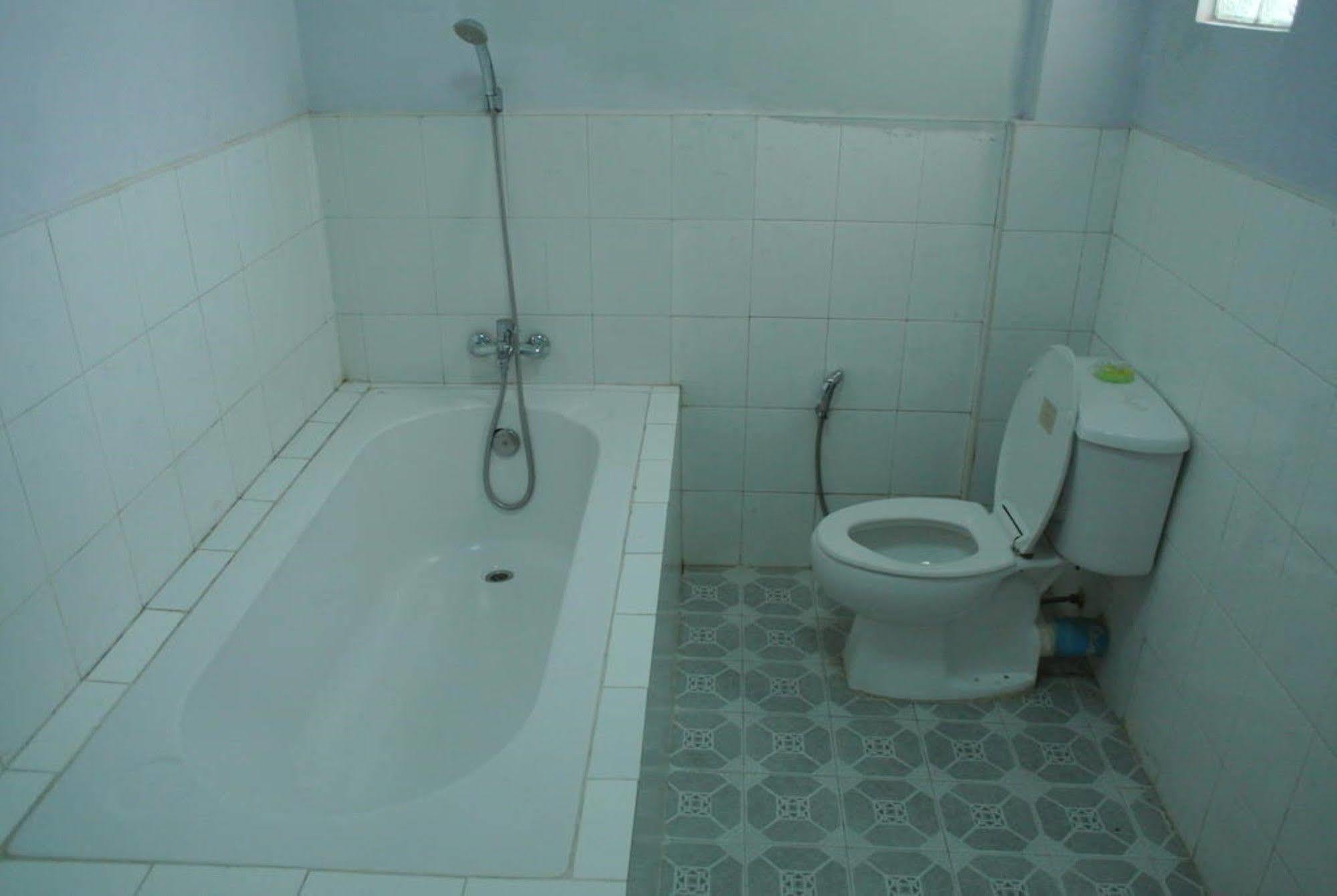 Yaewaddy Motel Gyogon Kültér fotó
